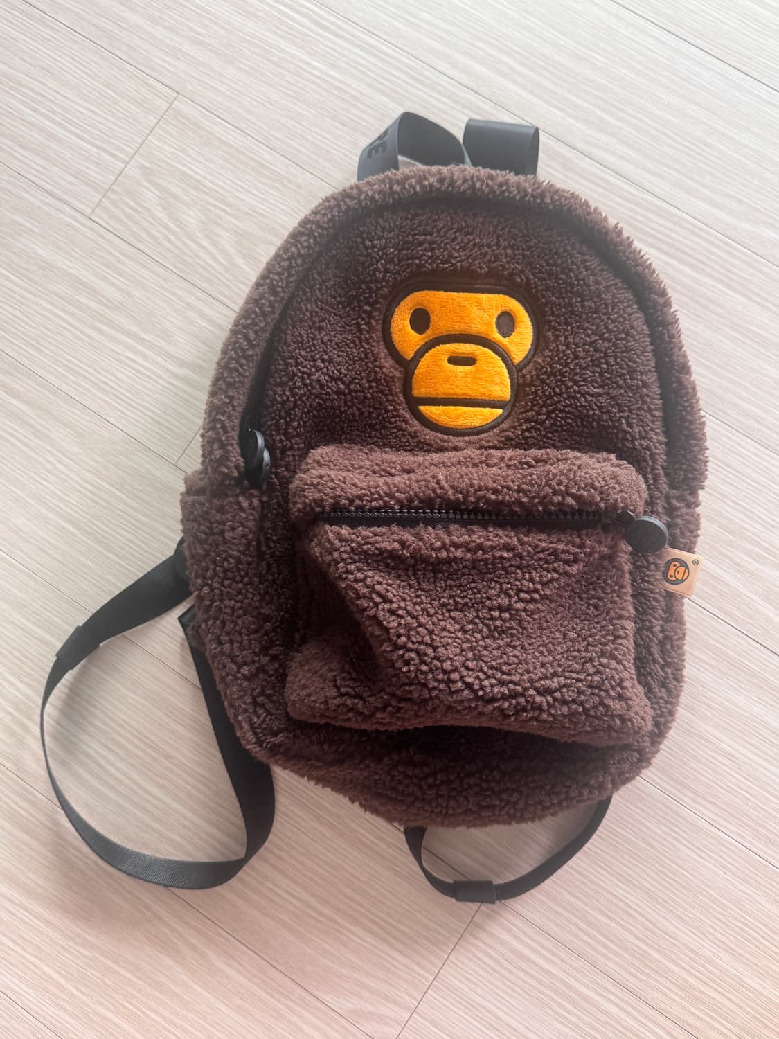 베이프 마일로 미니 퍼 백팩 상품이미지3