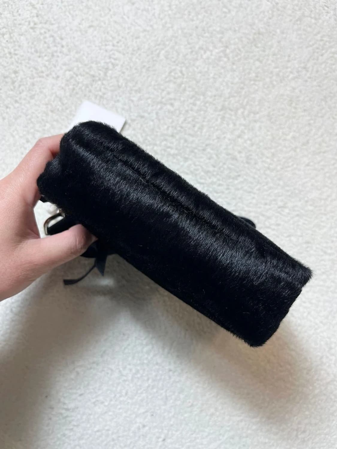 비바스튜디오 20AW 카프 레더 송치 미니 크로스백 A1693 상품이미지5