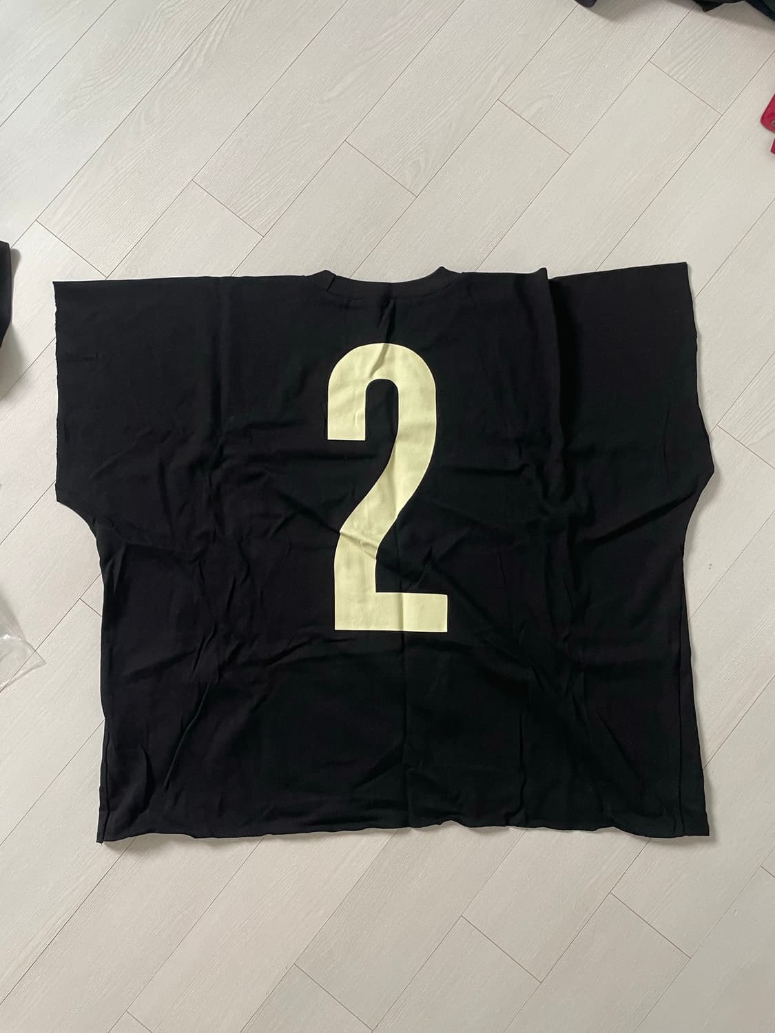 벌쳐스2 박스티 새상품 상품이미지1