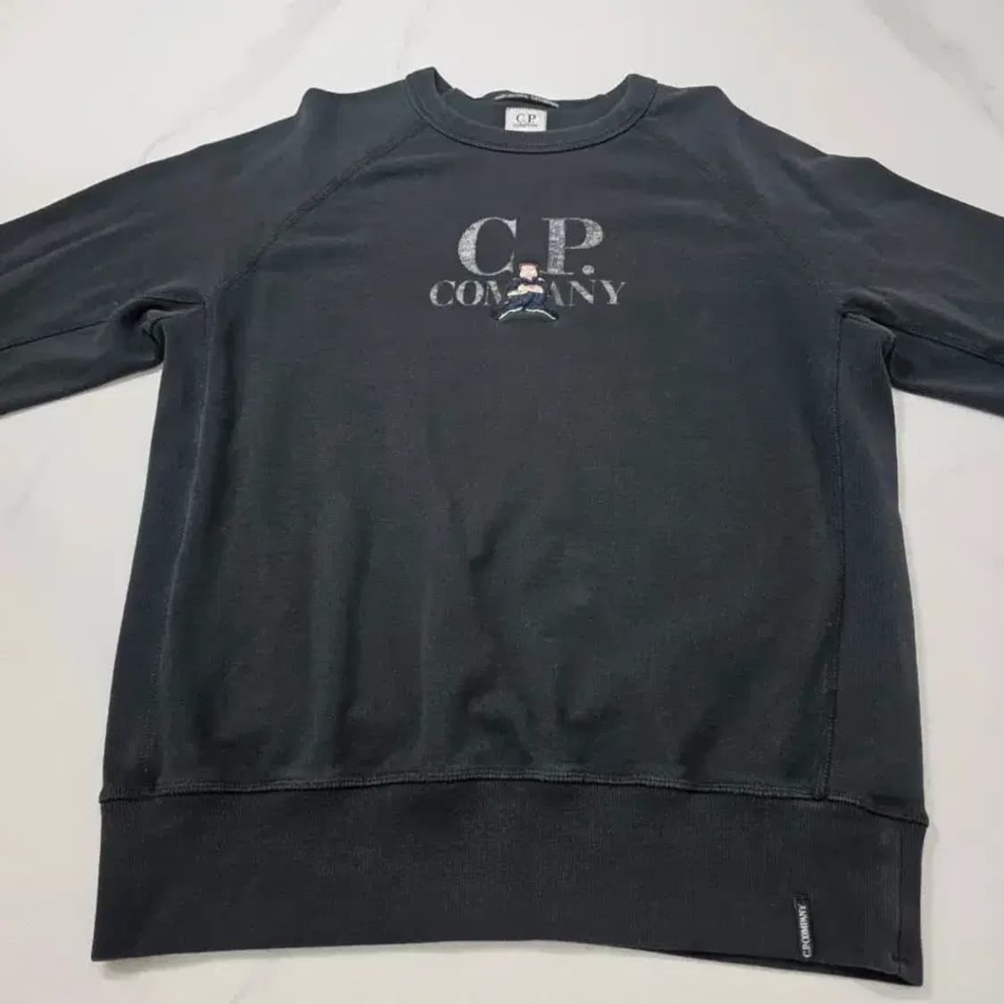 CP컴퍼니 코믹스앤카즈 맨투맨 L 상품이미지8