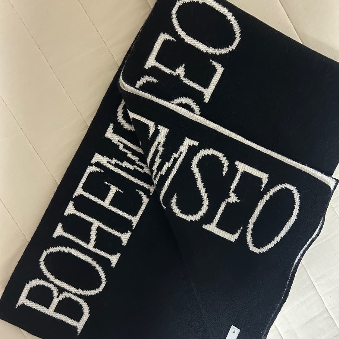 보헤미안서울 머플러 상품이미지3