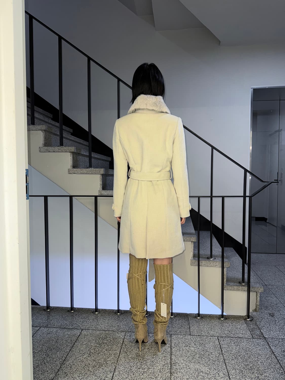 fur collar single coat 상품이미지4