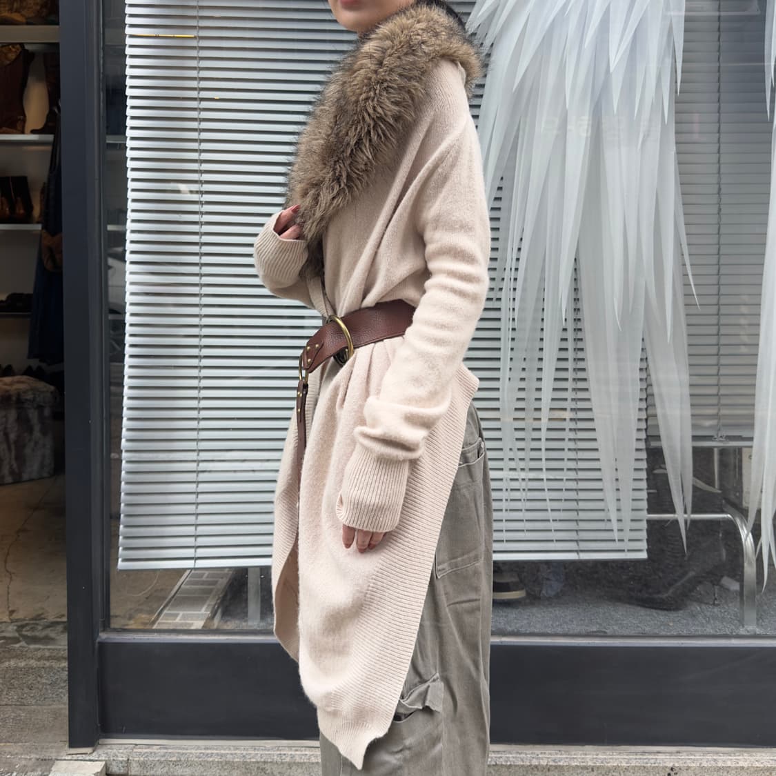00s 퍼 BCBG 맥스아즈리아 가디건 상품이미지7