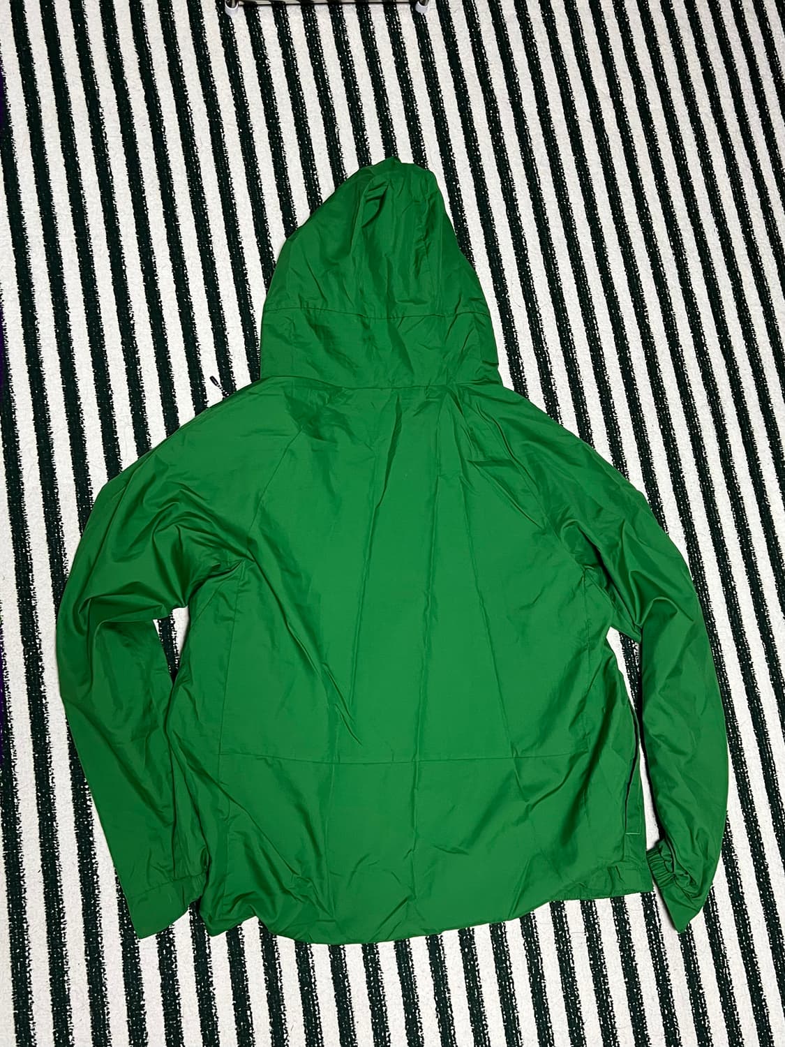 Nike oregon ducks 바람막이 상품이미지2