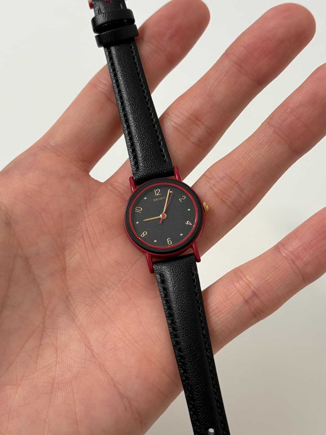 80s black dial ladies quartz (deadstock) 상품이미지1
