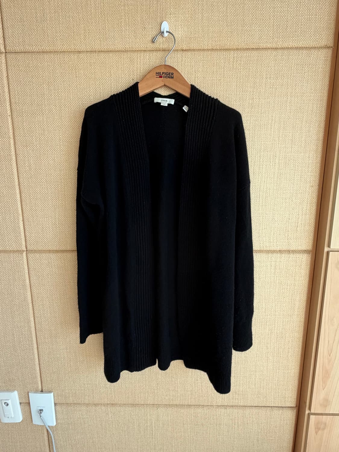 VINCE 검정색 가디건 S 상품이미지1