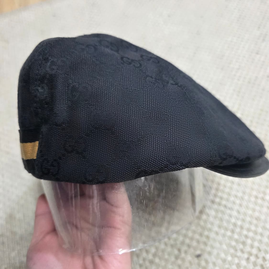 정품) 구찌 블랙 GG패턴 베레모 헌팅캡 모자 상품이미지3