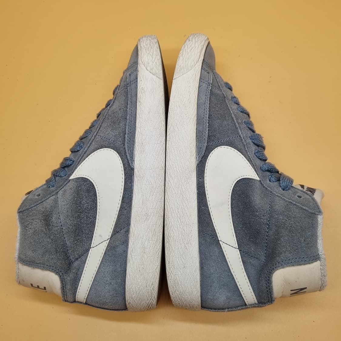 나이키 블레이저 스웨이드 여성미드230  상품이미지5