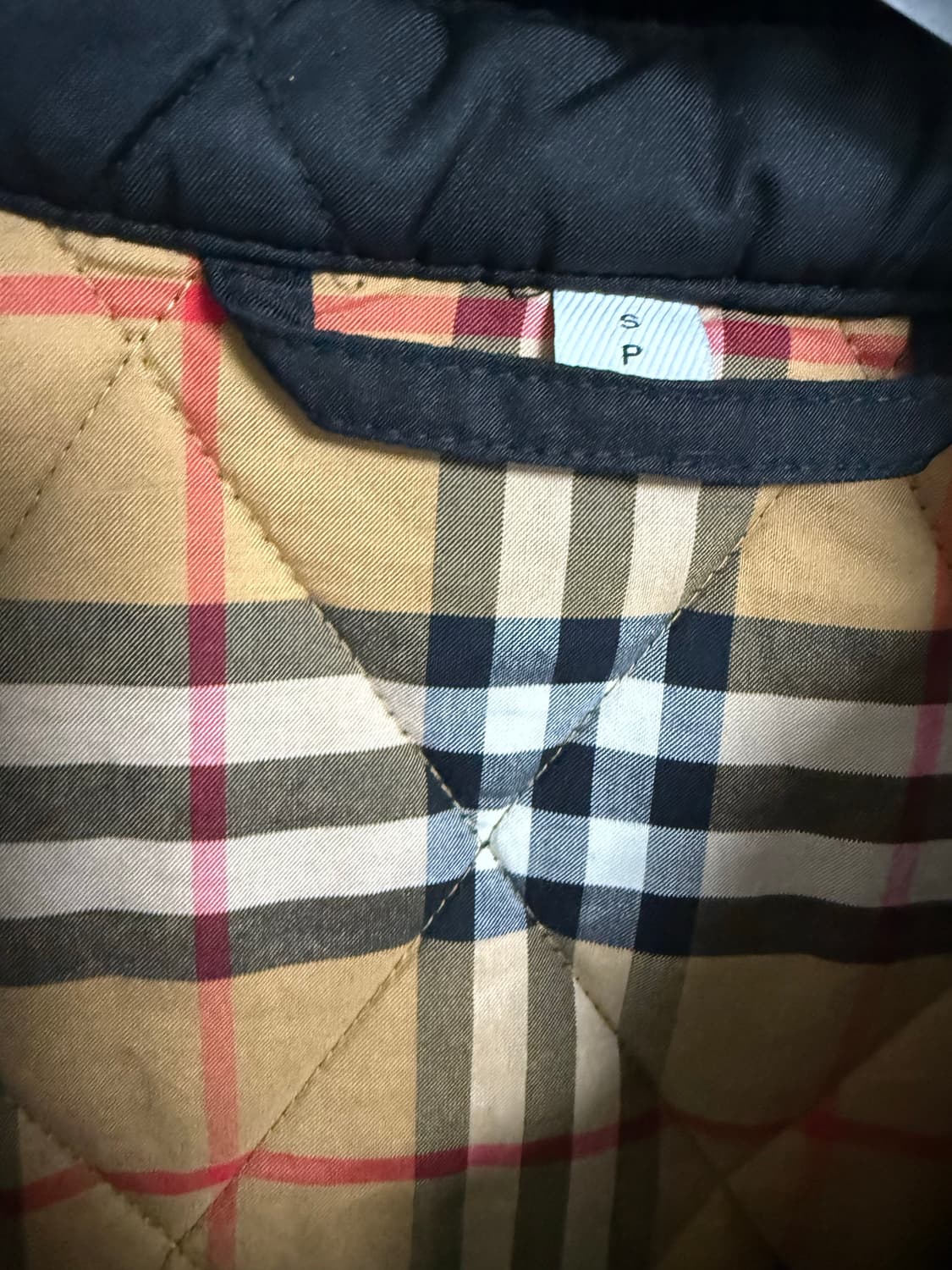 버버리 퀼팅 자켓 상품이미지5