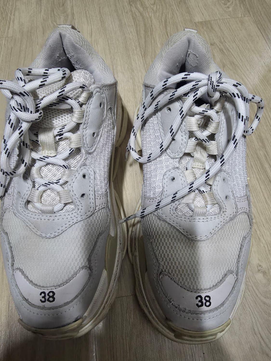 발렌시아가트리플S 38/250 상품이미지1