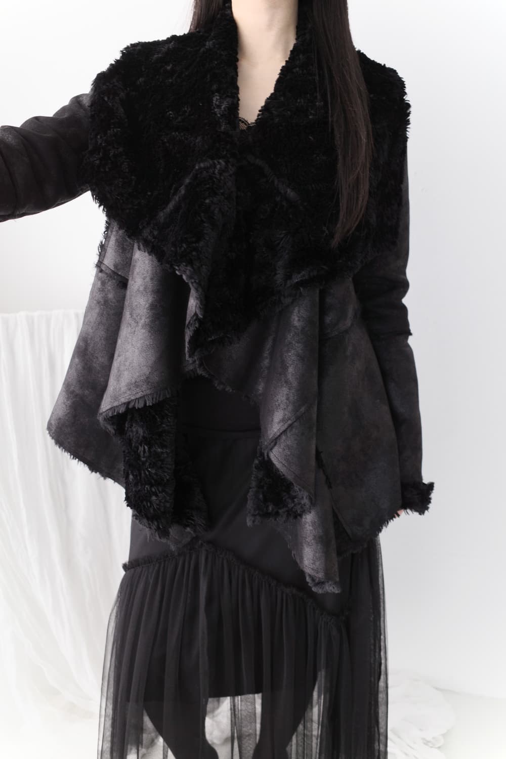unbalanced flared fur jacket 상품이미지5
