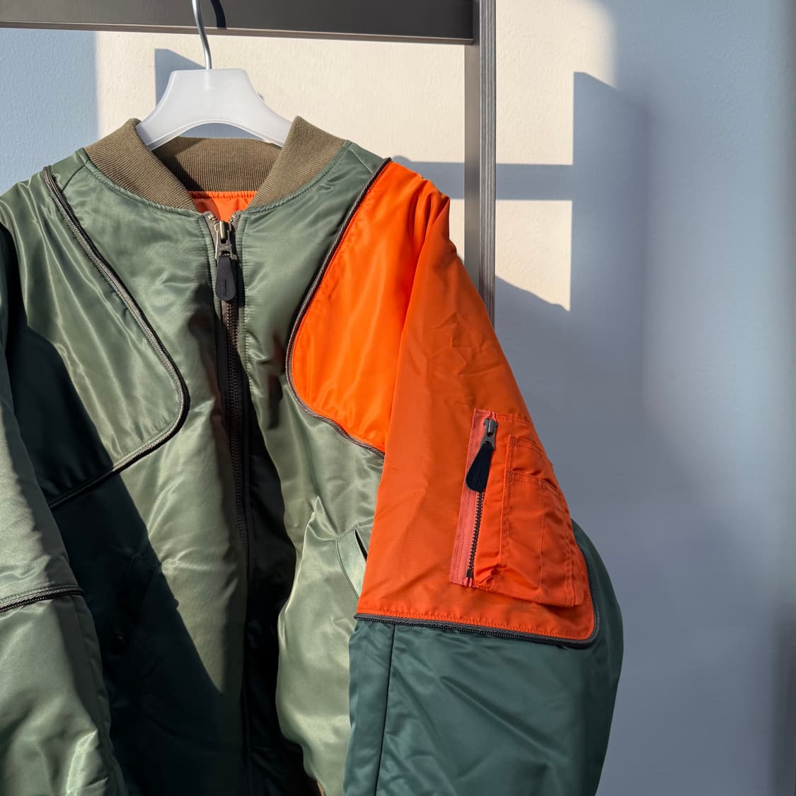 캐피탈 MA-1 나일론 시야미스 봄버 자켓 카키 상품이미지3