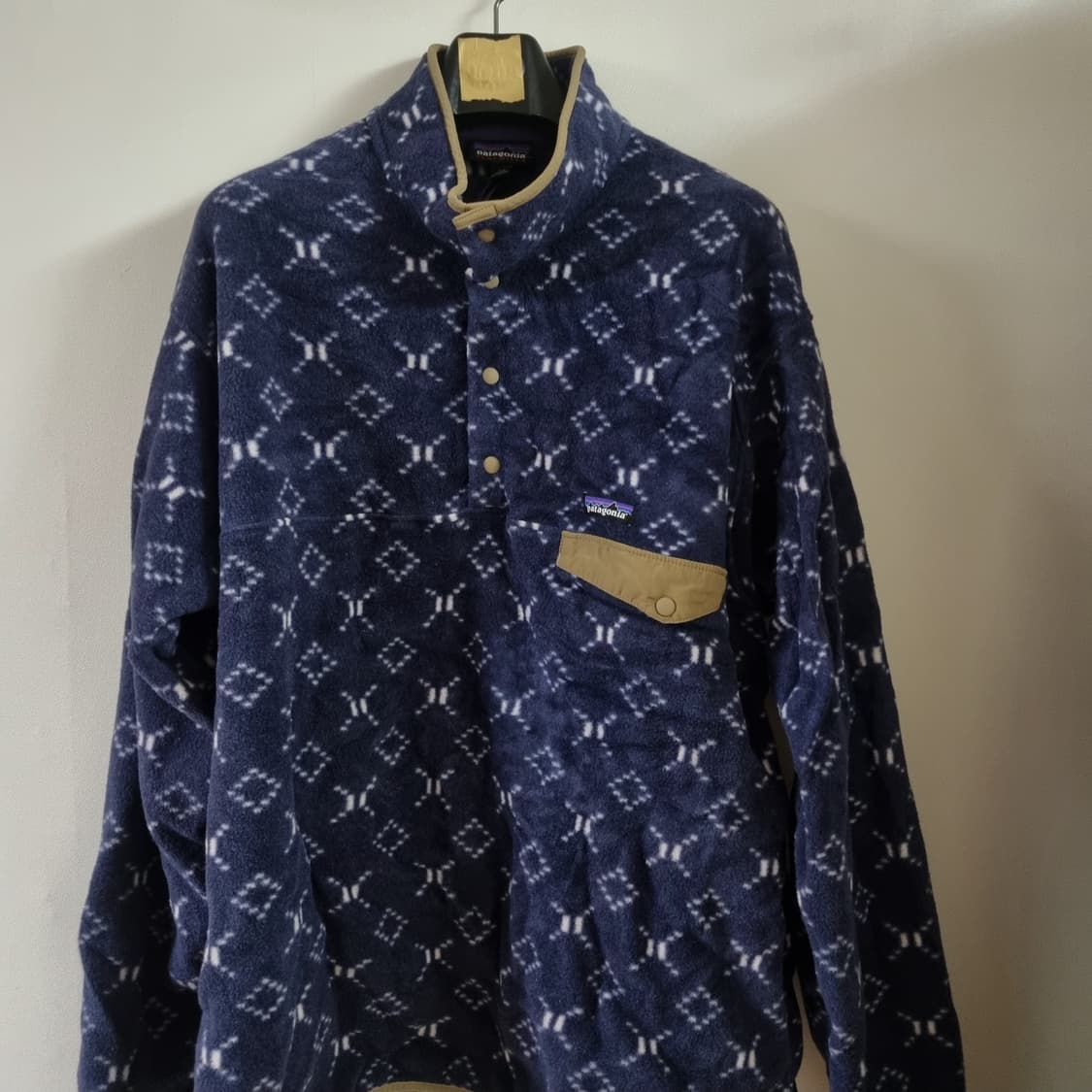 파타고니아 신칠라 네이비 패턴 상품이미지1