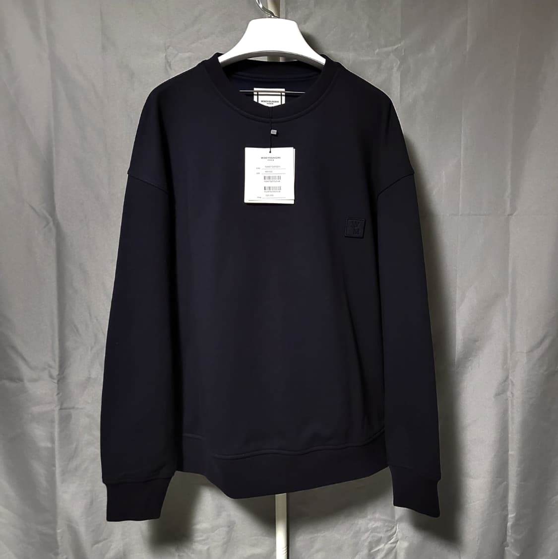 [새상품/택미제거] 48 / 24FW 우영미 3D 플라워 백로고 맨투맨 상품이미지3