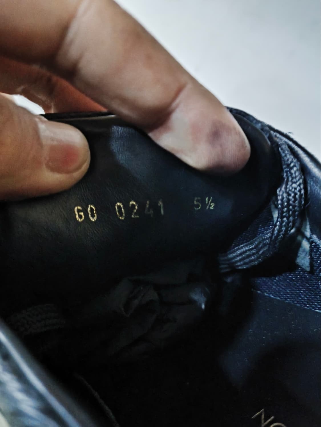 255mm 5.5 루이비통 런어웨이 이클립스 스니커즈 상품이미지10