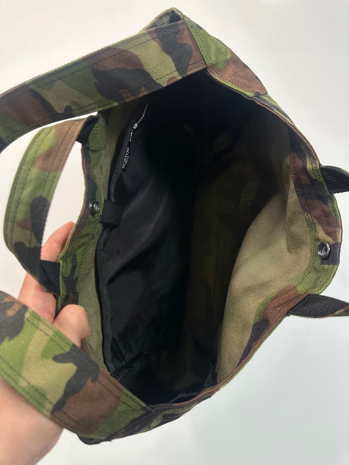 요시다포터 밀리터리 카모 숄더백 상품이미지3