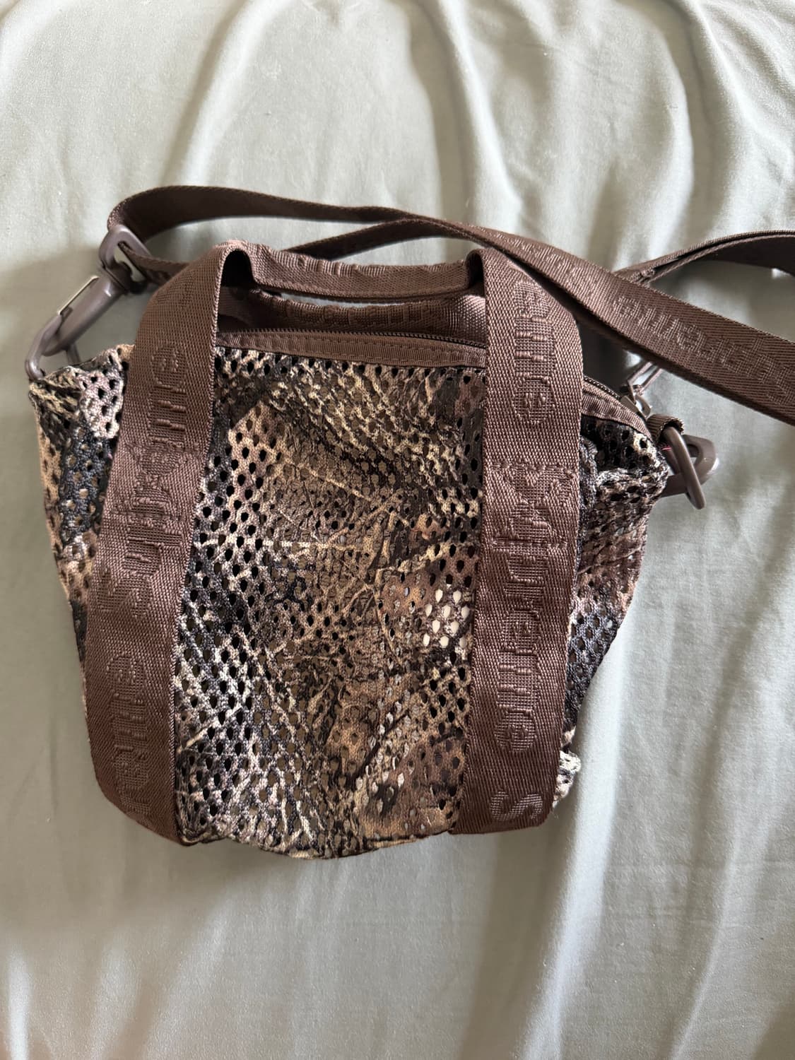 슈프림 메쉬 미니 더플백 트루팀버 카나티 카모 상품이미지5