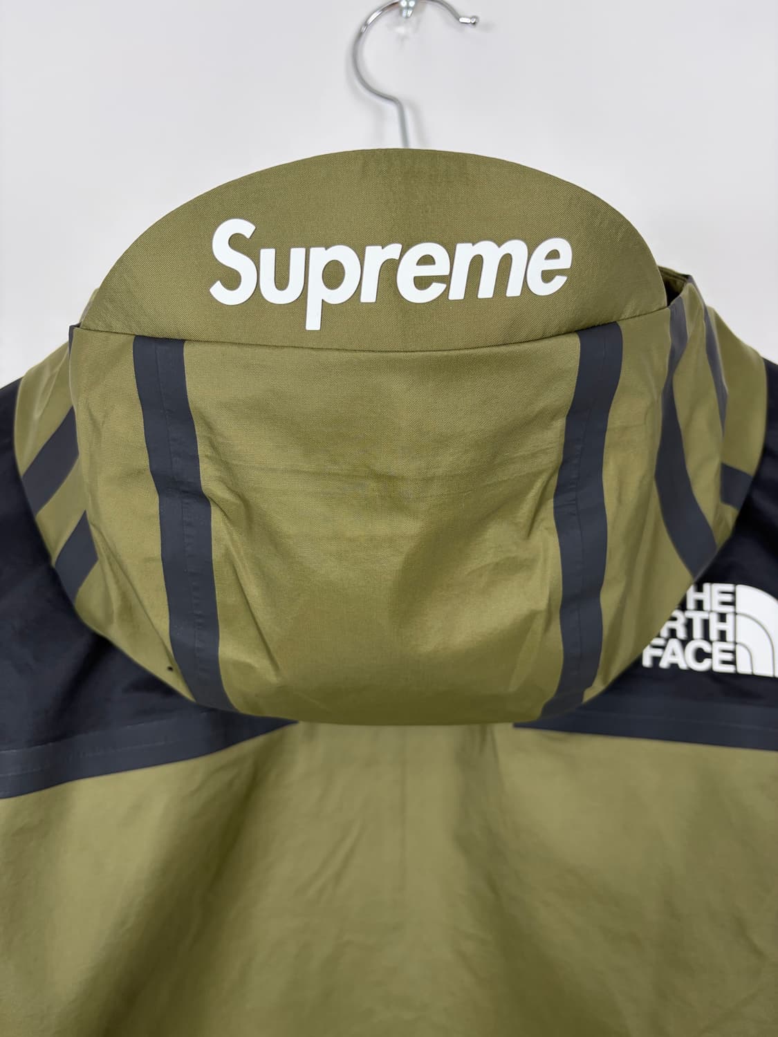 a181) 슈프림x노스페이스 21ss 서밋 시리즈 테이프 심 바람막이 상품이미지6