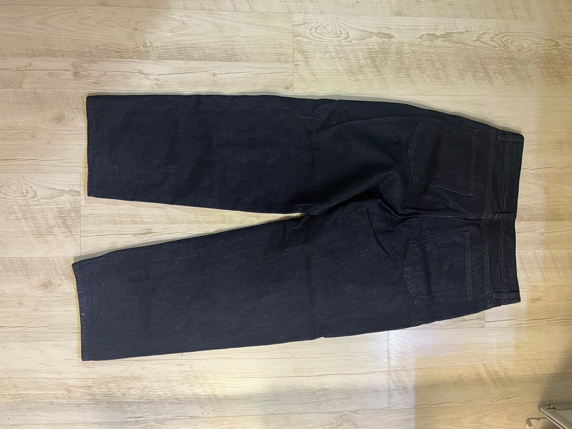 유니클로 와이드 스트레이트 생지 상품이미지2