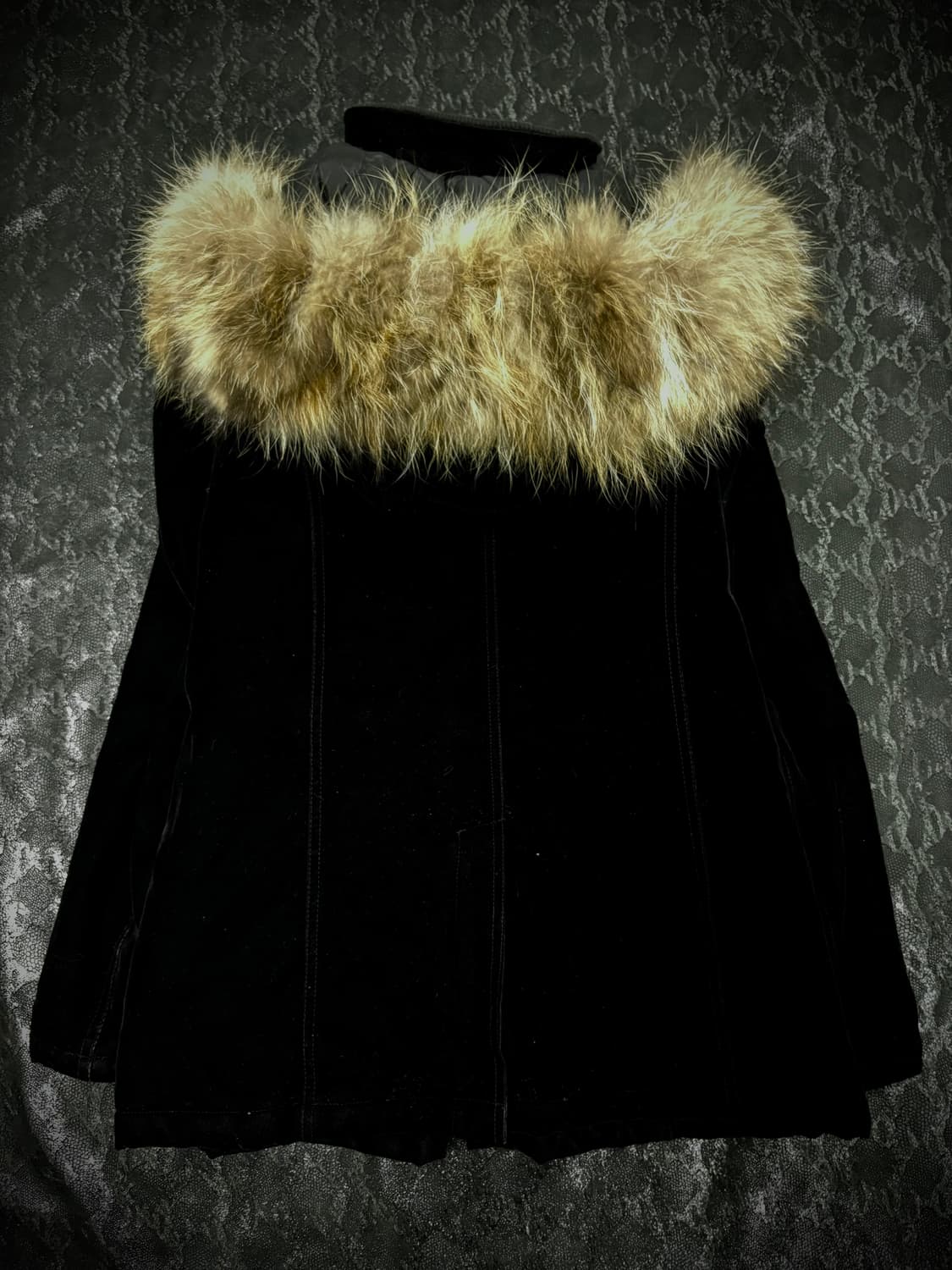 “IN THE ATTIC” 00’s Mood Velvet Buckle B 상품이미지10