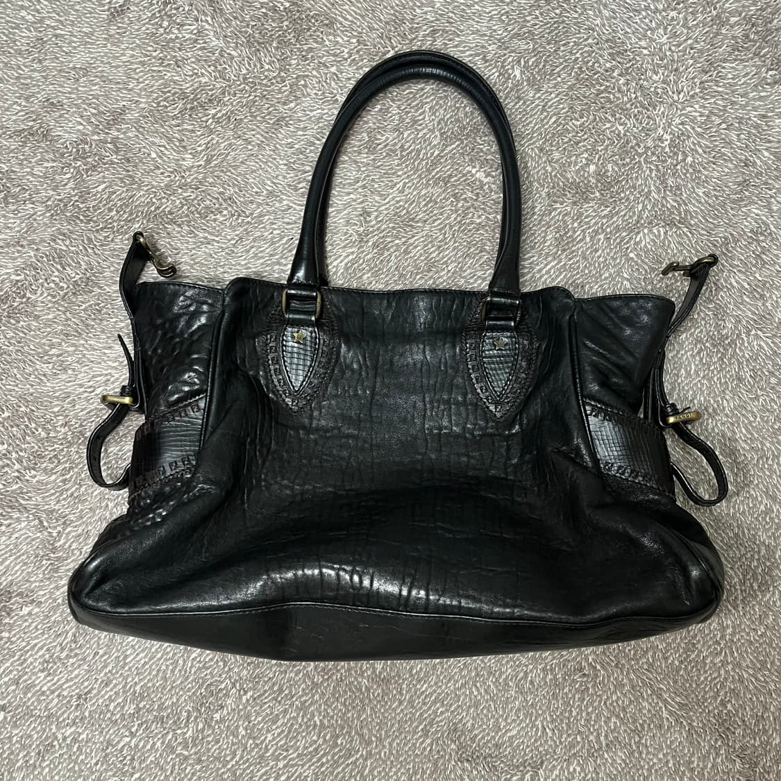 Fendi Etonico Shoulder Bag Black  상품이미지8