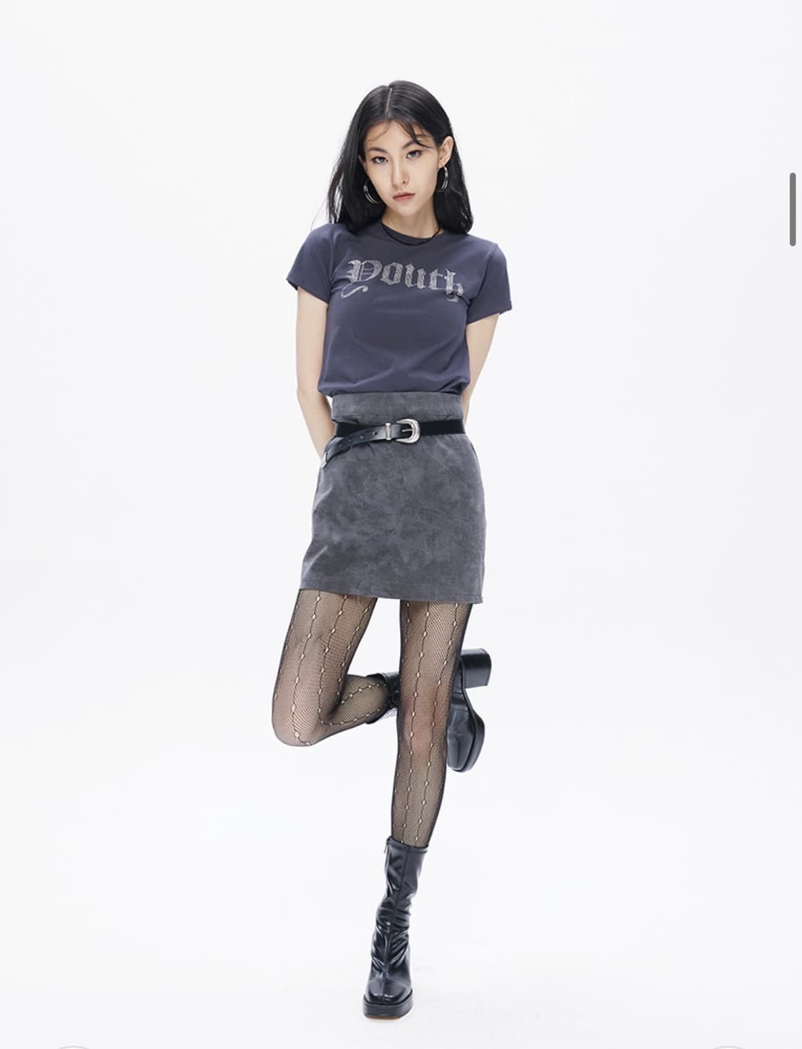 유스크루 YK민지 티셔츠_차콜 상품이미지3