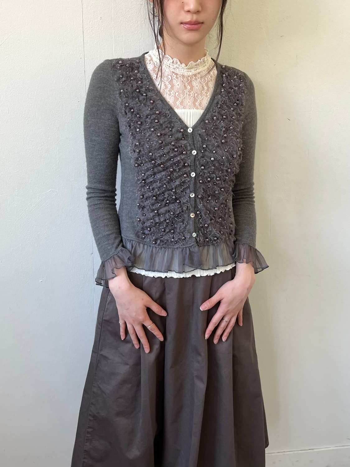 BIZZ 진주 셔링 가디건 상품이미지6