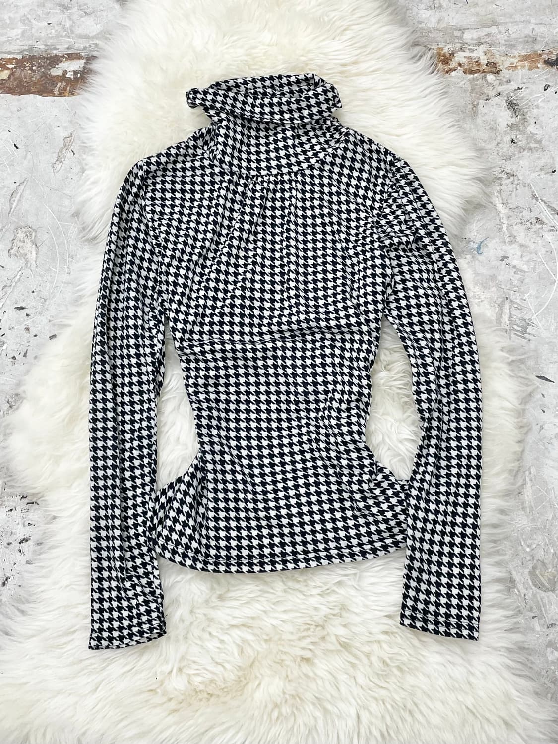 하운드체크 셔링 폴라 탑 상품이미지1