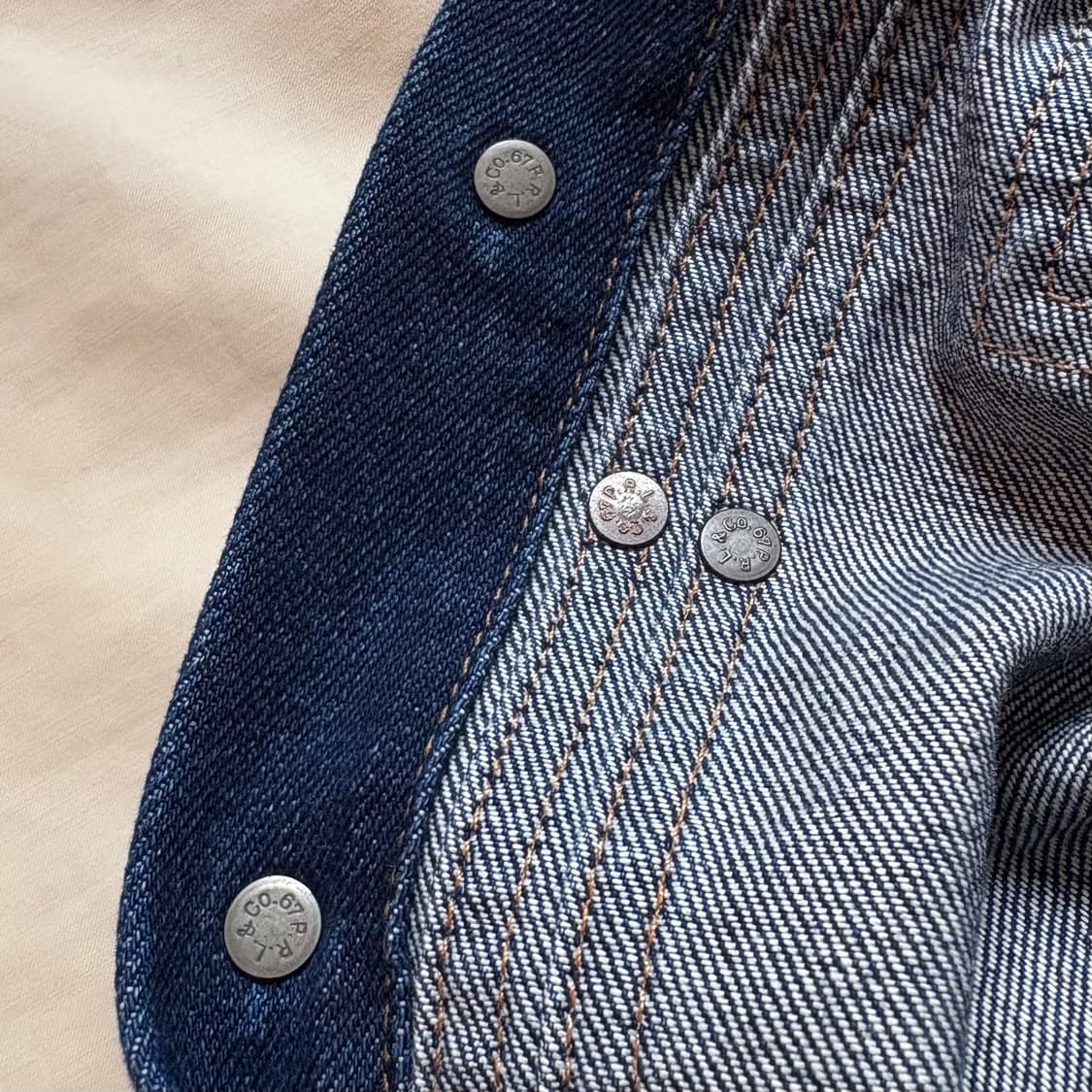 [26] Polo Ralph Lauren 택버튼 데님 미디 스커트 상품이미지6