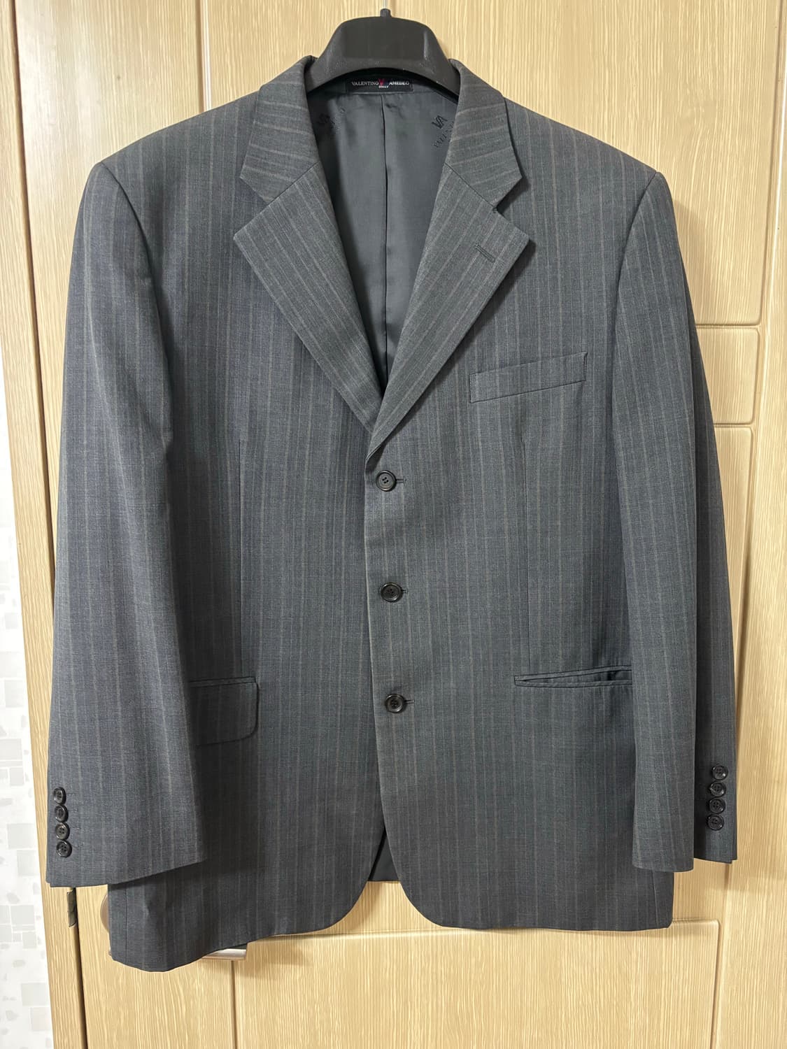 VALENTINO 발렌티노 스트라이프 정장 셋트 상품이미지1