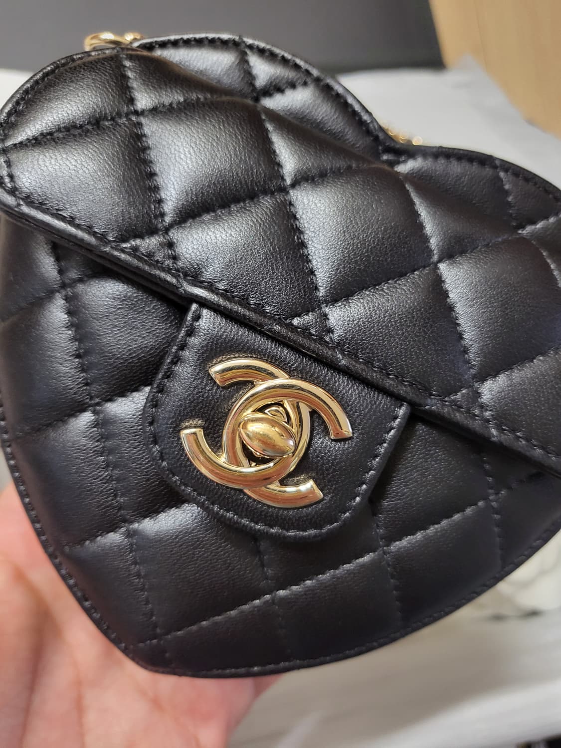정품 샤넬 하트백 스몰 블랙 상품이미지9