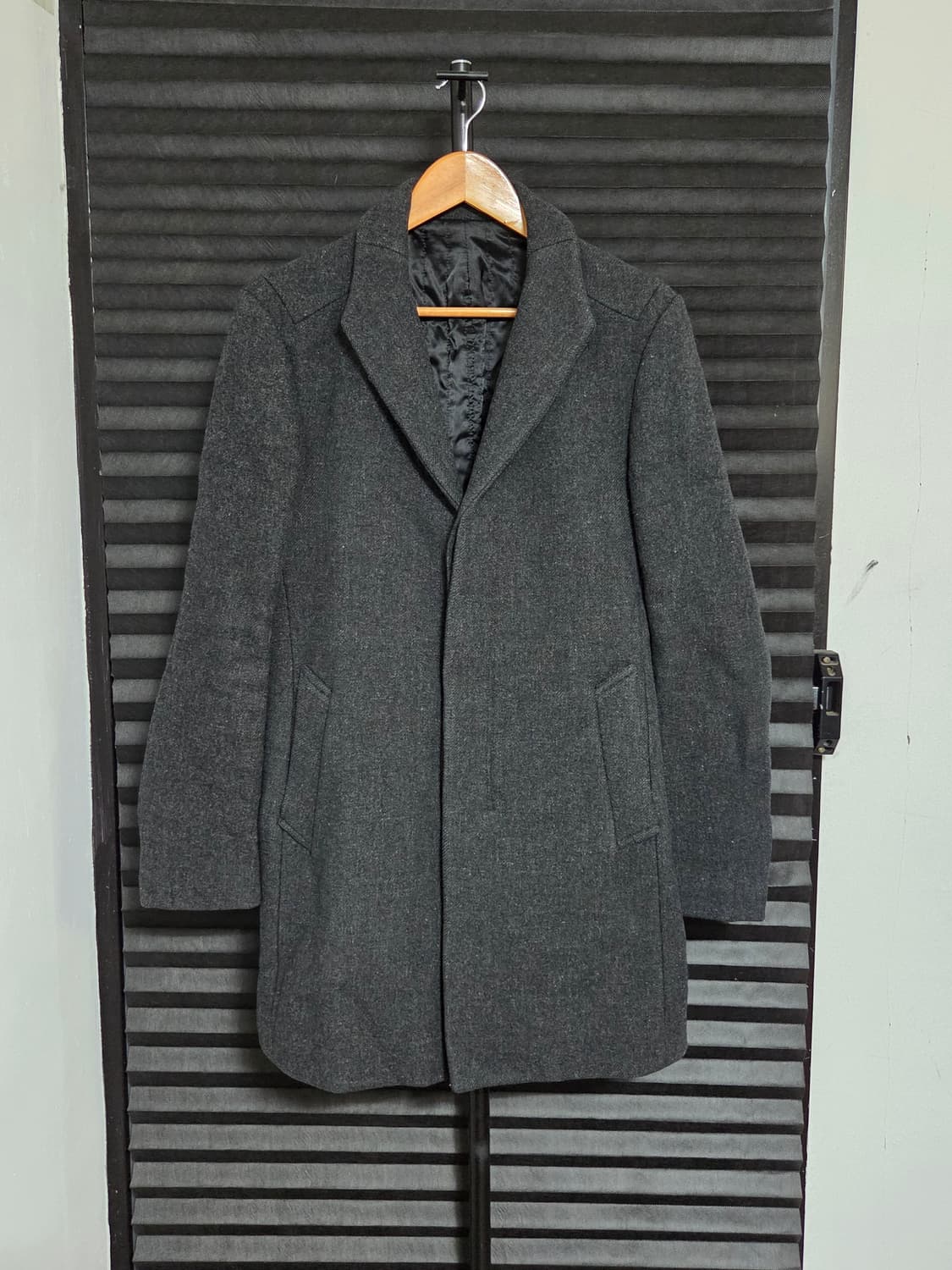 (정품) [솔리드 옴므] by 우영미 울 히든 싱글 코트 | 00099 상품이미지1