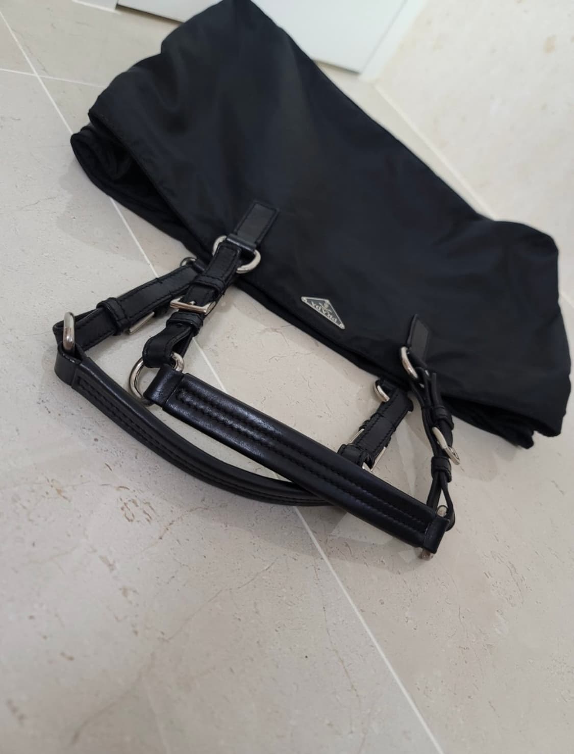 프라다 포코노 숄더백 블랙 상품이미지4