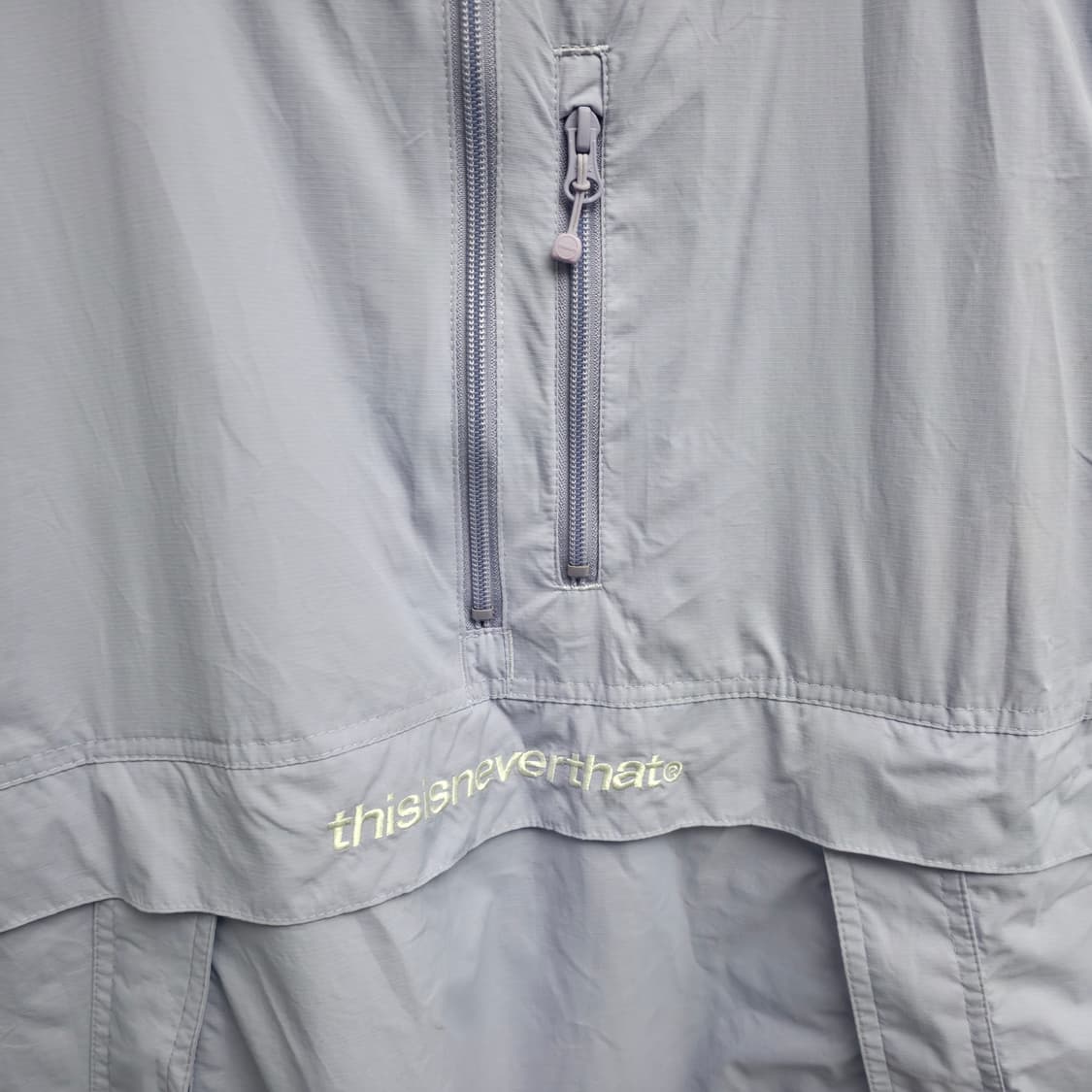 [L] 디스이즈네버댓 아노락 바람막이 라일락 상품이미지4