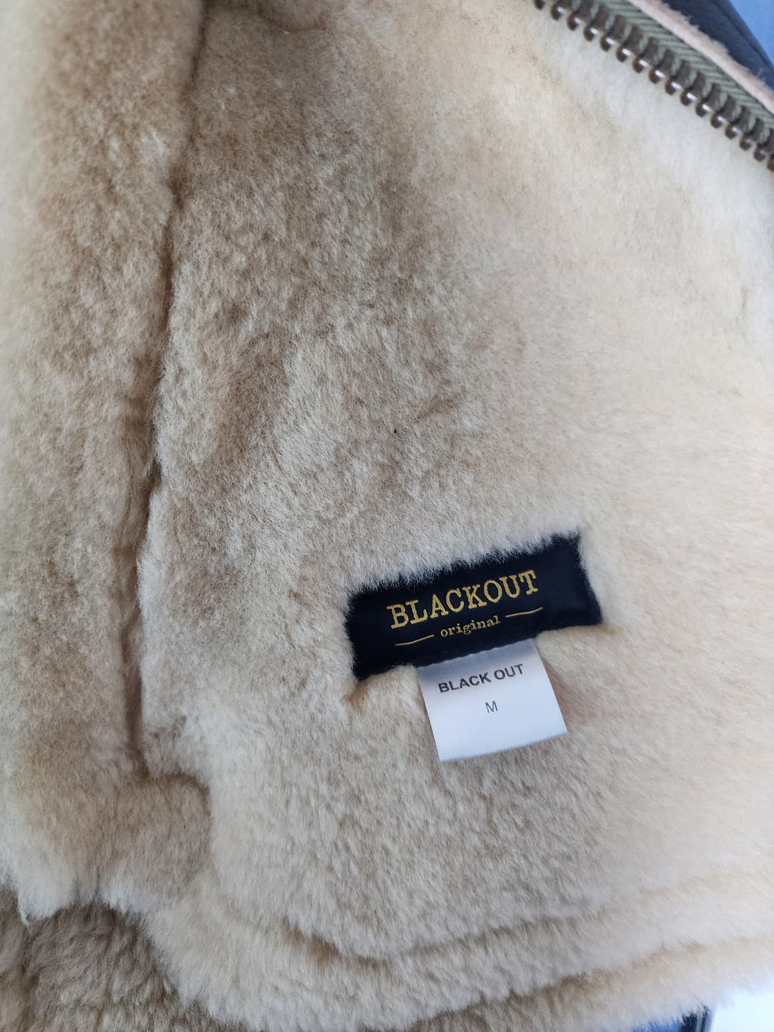 블랙아웃 무통베스트 M 상품이미지3