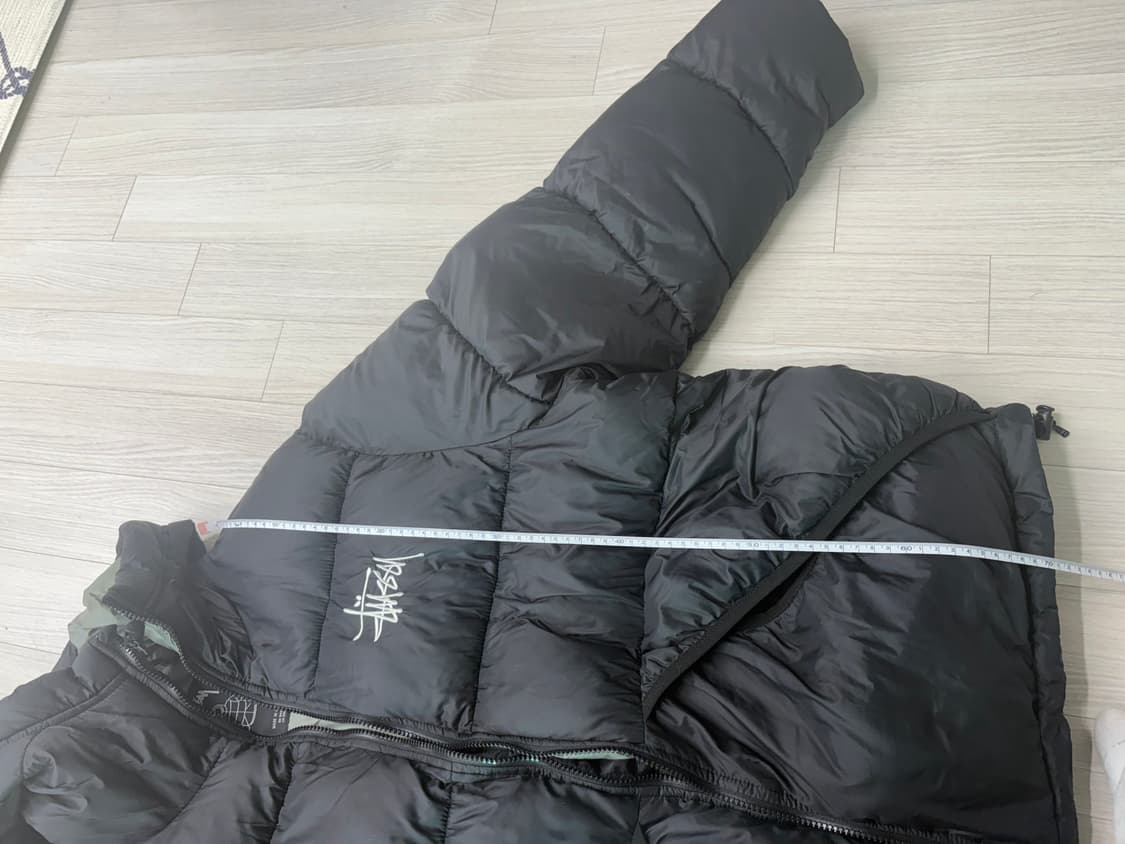 스투시 패딩 상품이미지5
