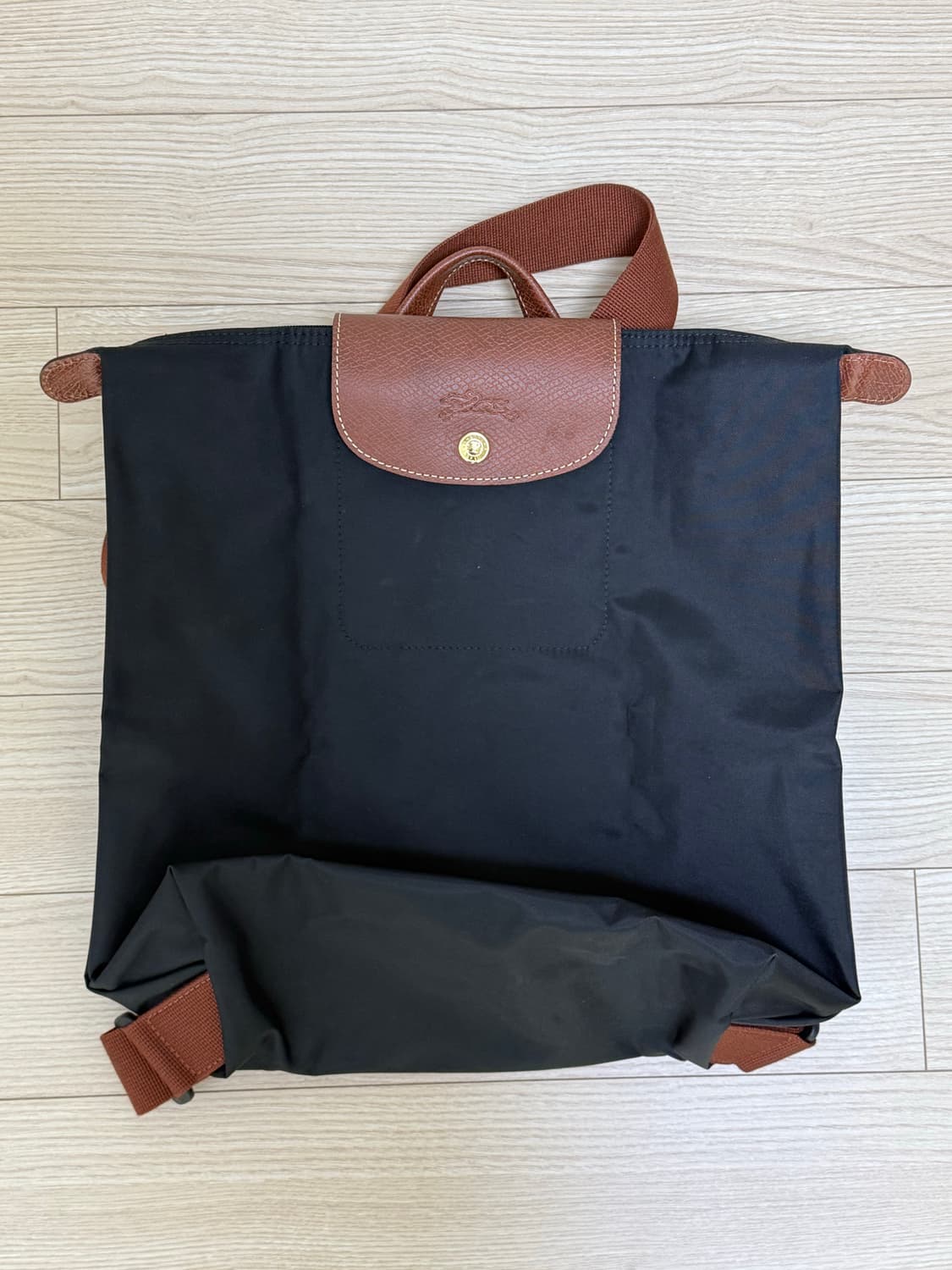 [정품] 롱샴 르 플리아쥬 오리지널 M 백팩 블랙 상품이미지1