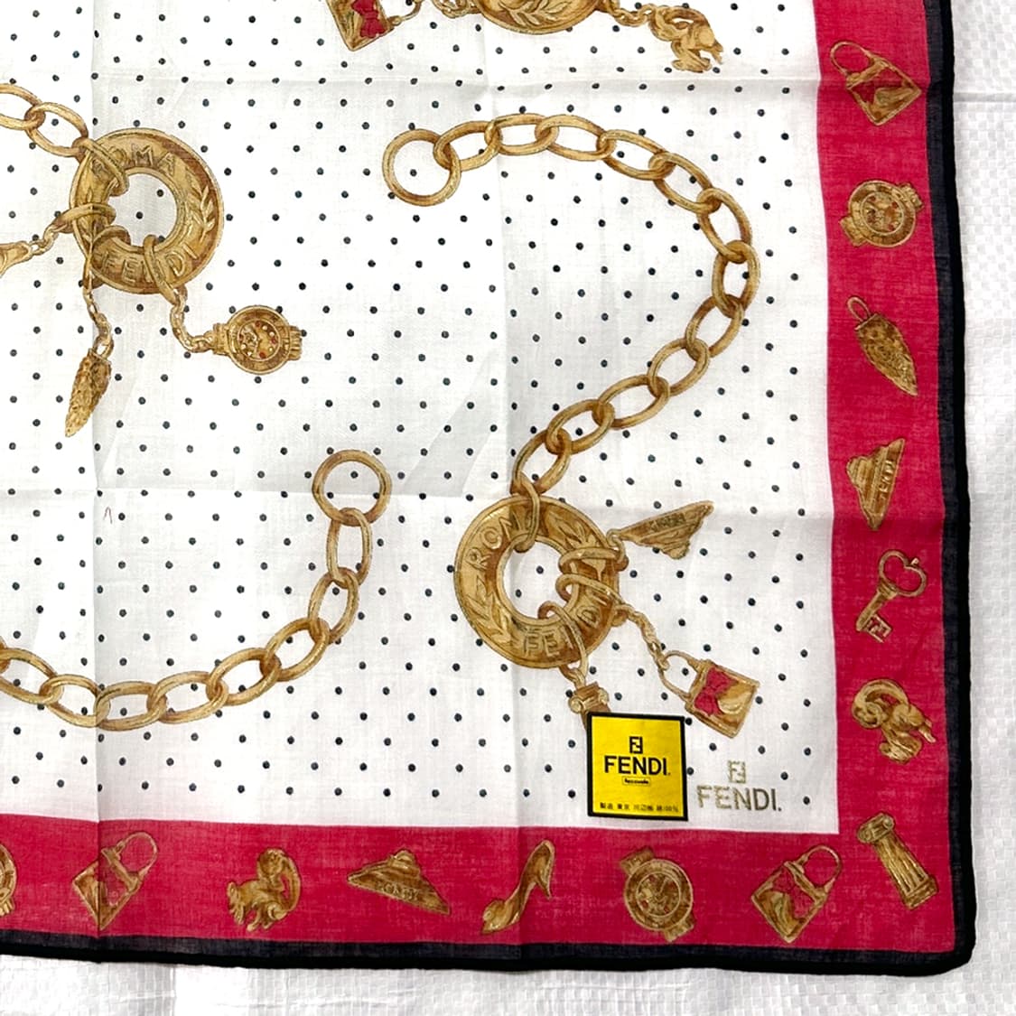 펜디 팬디 코튼 그래픽 프린팅 쁘띠 스카프 손수건 정품 새상품 상품이미지2