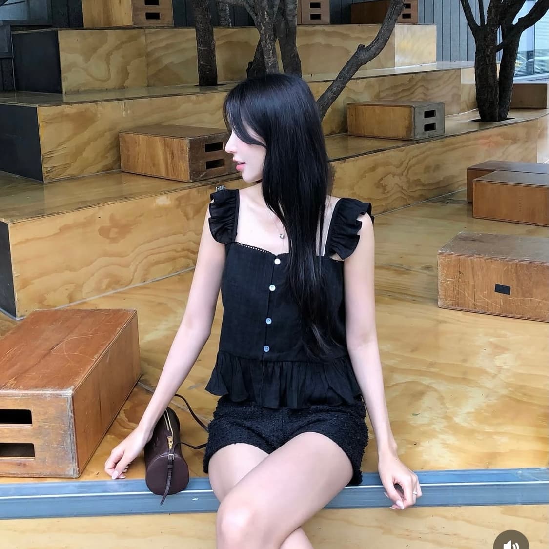 샵르베 로지 나시블라우스 상품이미지2