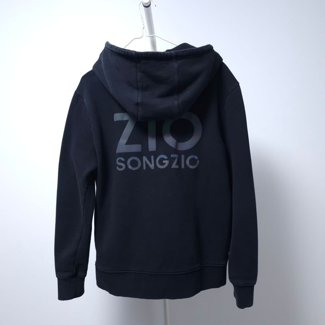 지오송지오 백 로고 기모 후드집업 M 상품이미지2