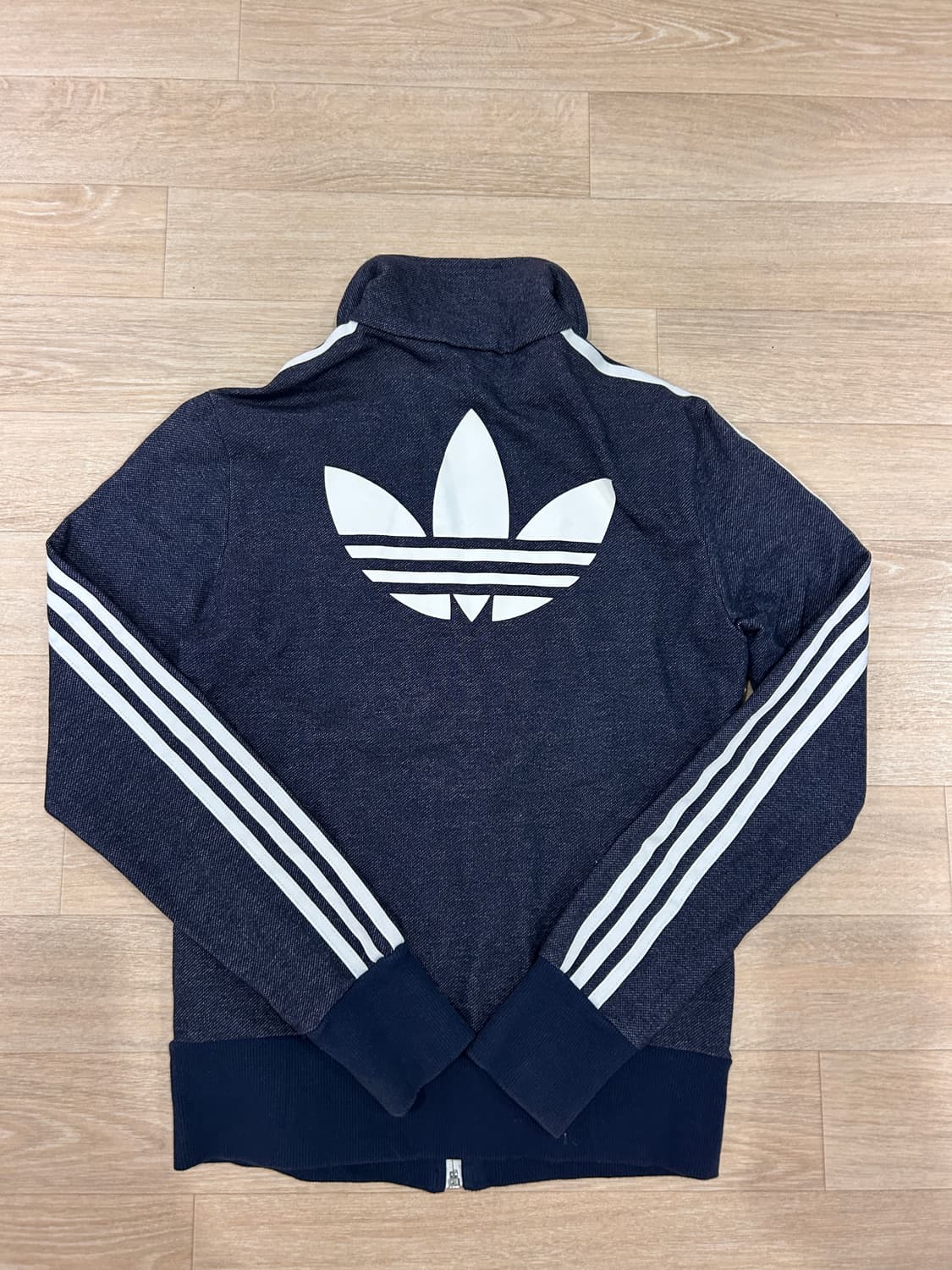 아디다스 여성 파이어버드 데님느낌 져지 트랙탑 상품이미지3