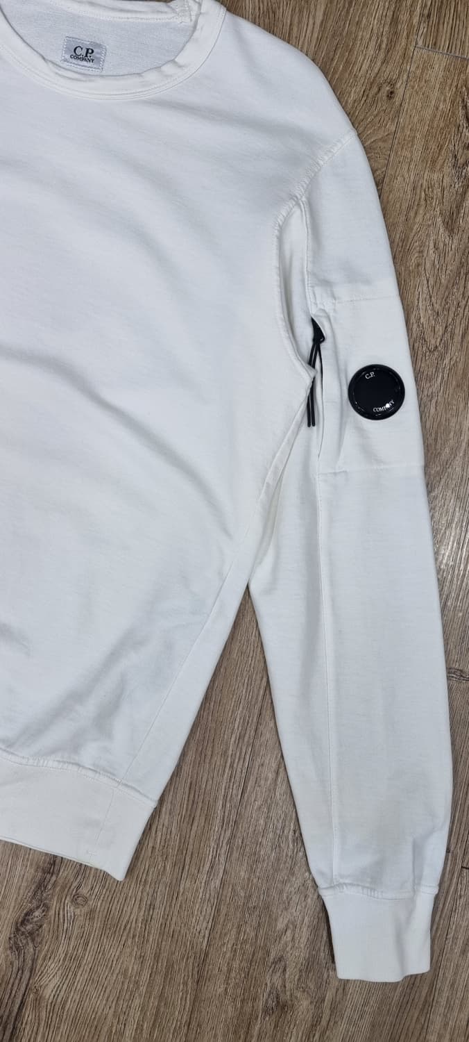 CP COMPANY 라이트 플리스 렌즈와펜 맨투맨 S _ 공요,남성 상품이미지4