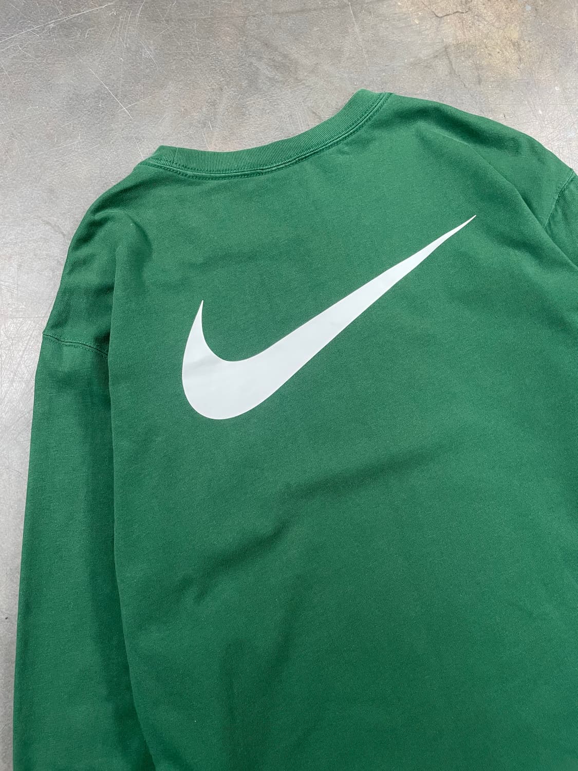 스투시 X 나이키 롱 슬리브 티셔츠 상품이미지4