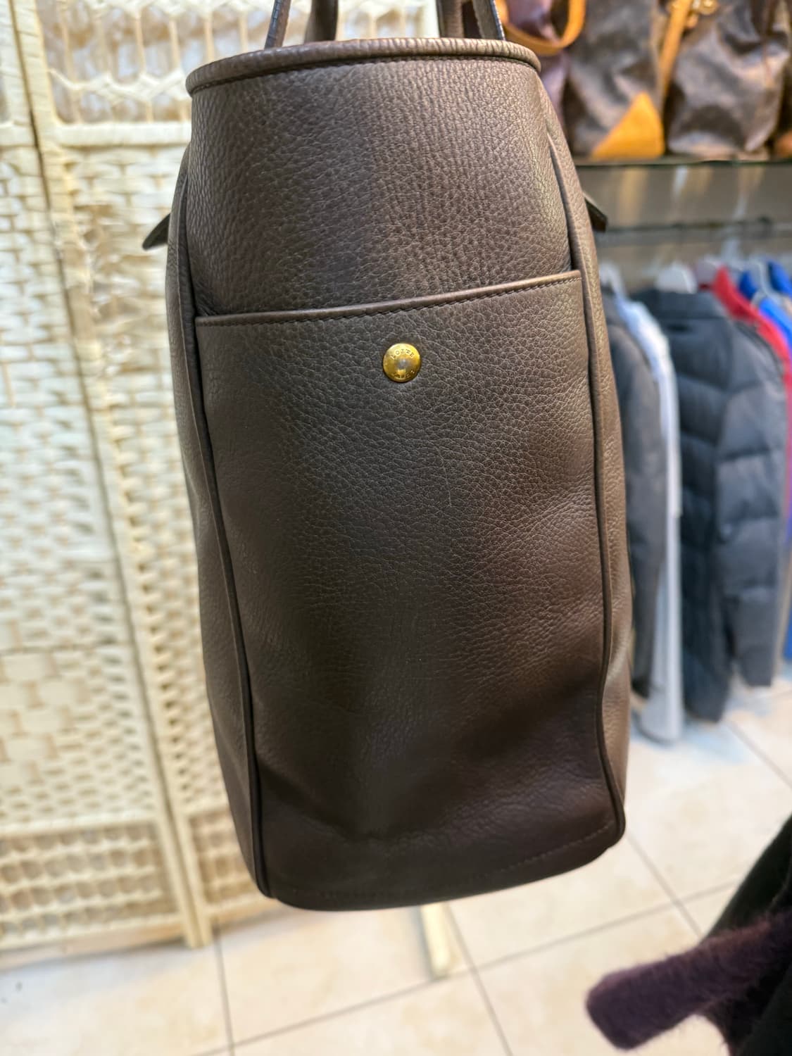 정품 로에베 쇼퍼백 팝니다 상품이미지5