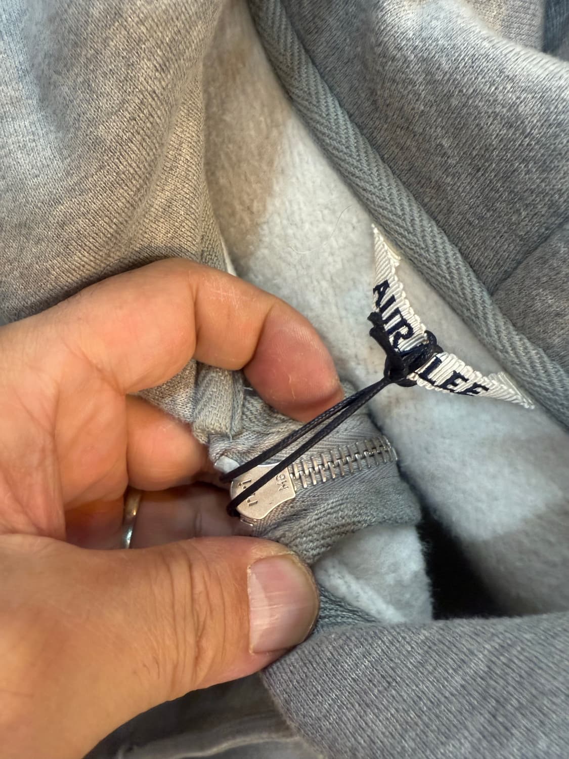 66/23fw 정품 오라리 후드반집업 새옷 팝니다 상품이미지3