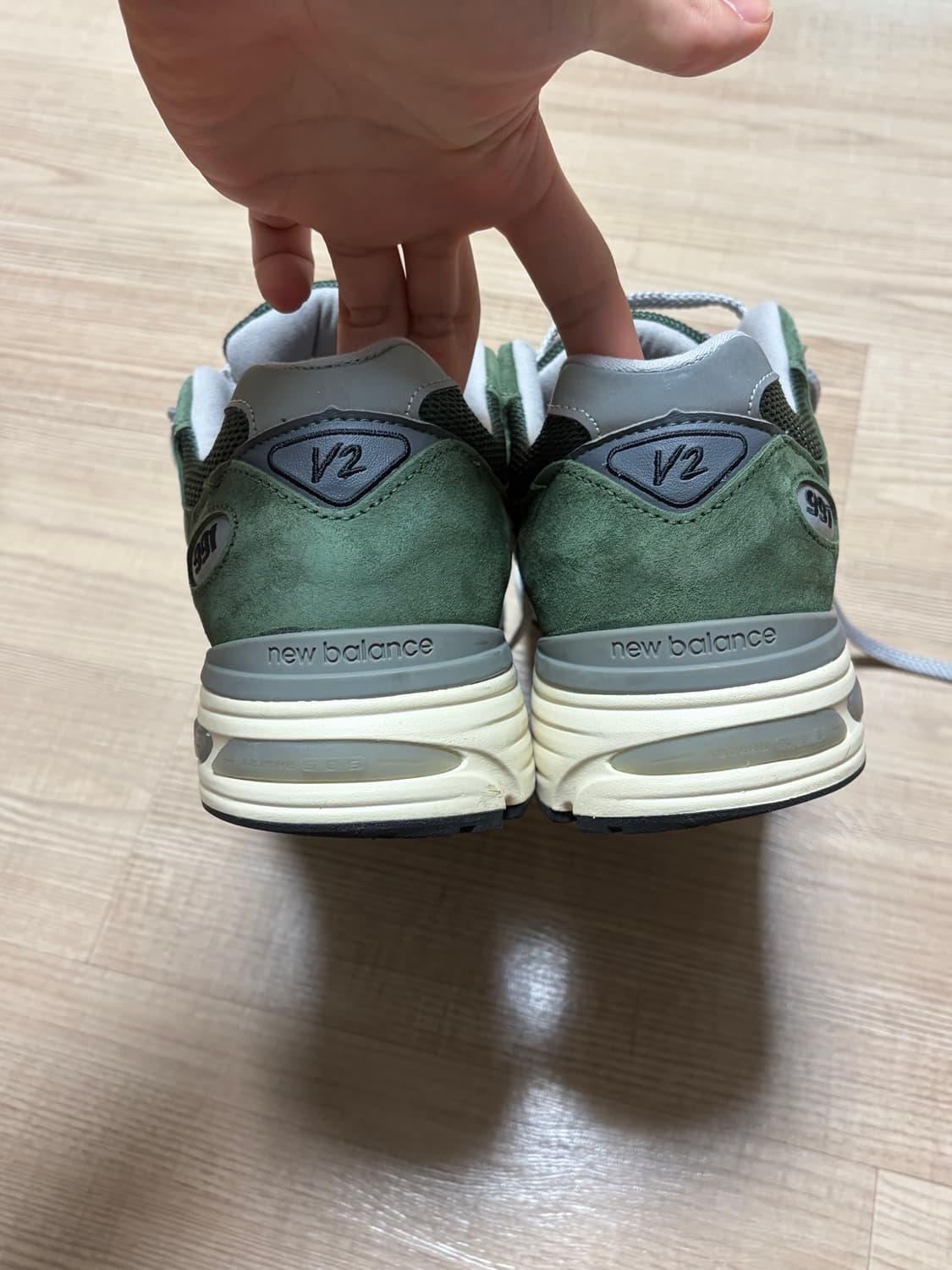 뉴발란스 991v2 메이드 인 UK 콤부 그린 300 상품이미지4