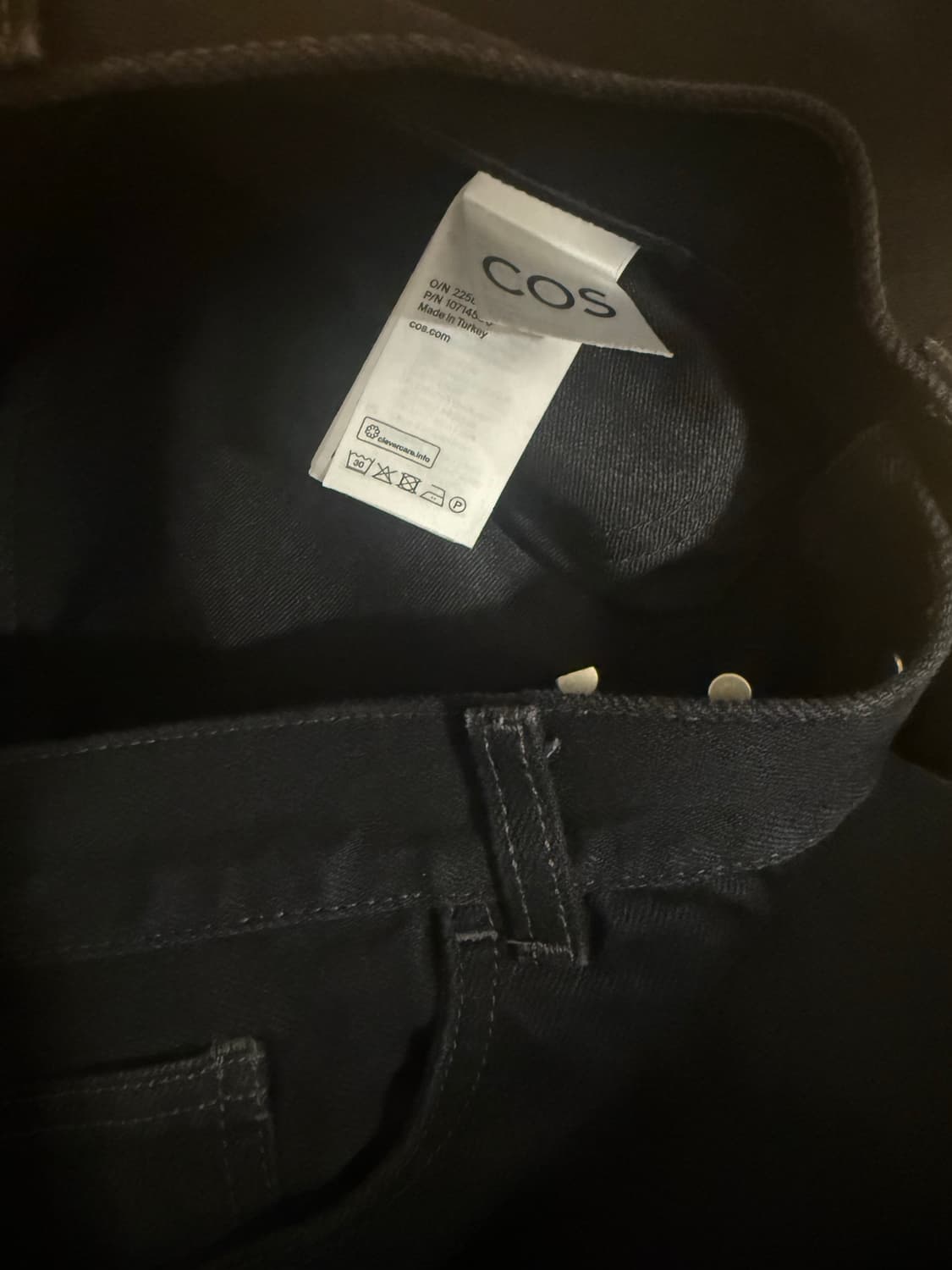 COS 코스 블랙 플레어 데님 팬츠 상품이미지4