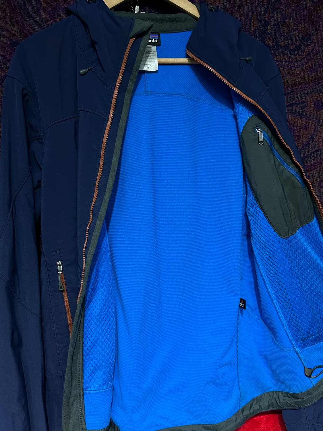 파타고니아 아즈 폴라텍 소프트쉘 후드자켓 상품이미지10