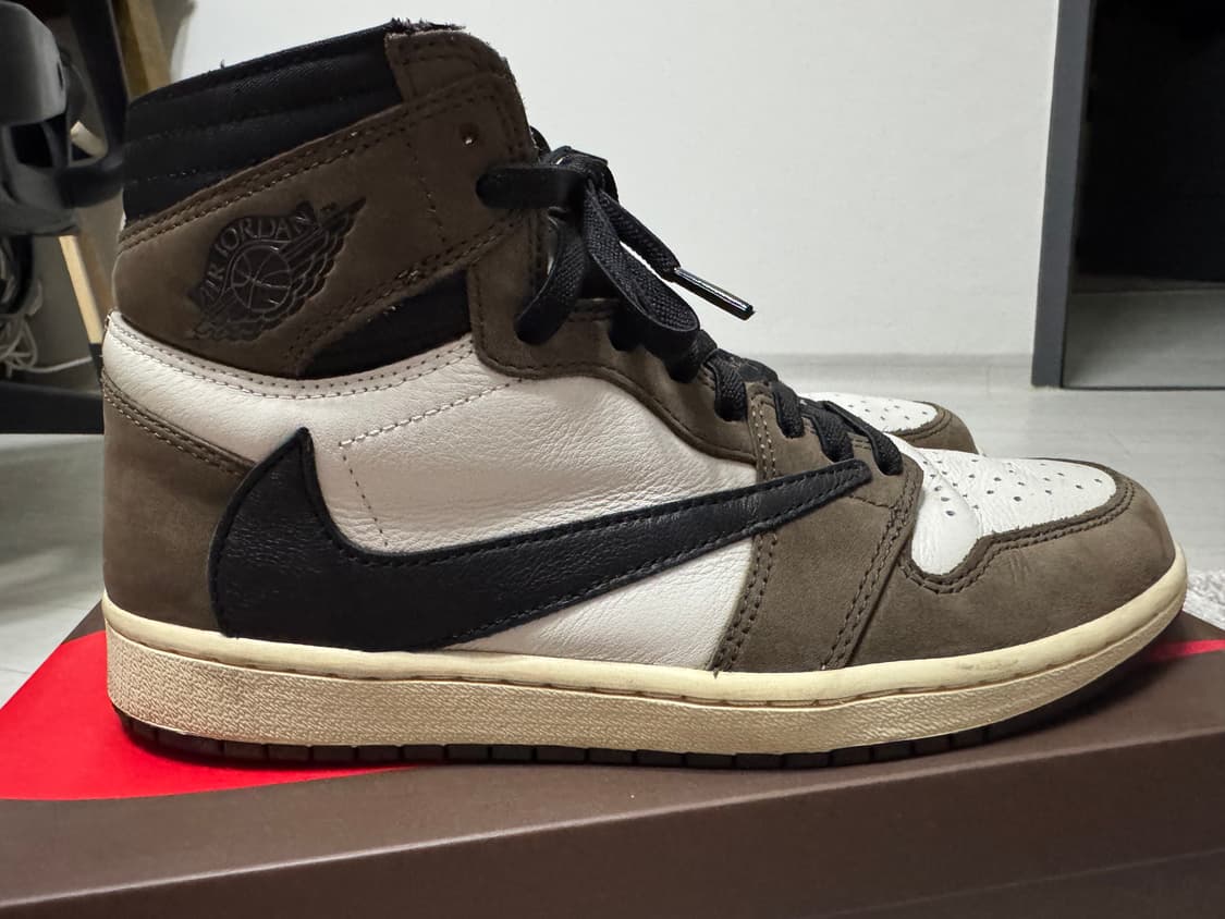 [270] 조던 1 x 트래비스 스캇 하이 OG 모카-나코탭 상품이미지5