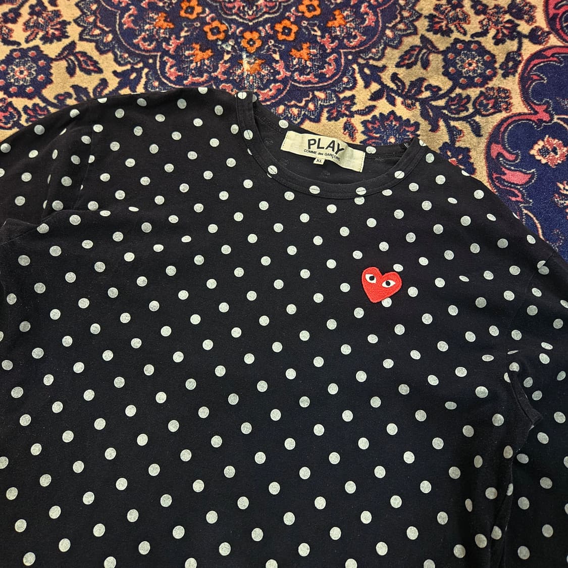 꼼데가르송 AZ-T166 레드와펜 도트 롱슬리브 티셔츠 상품이미지1